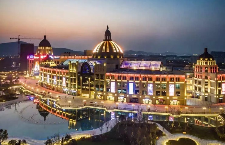 無錫博大假日廣場十字連廊采光頂